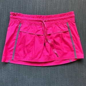 Lululemon Athletica pink skirt size 8